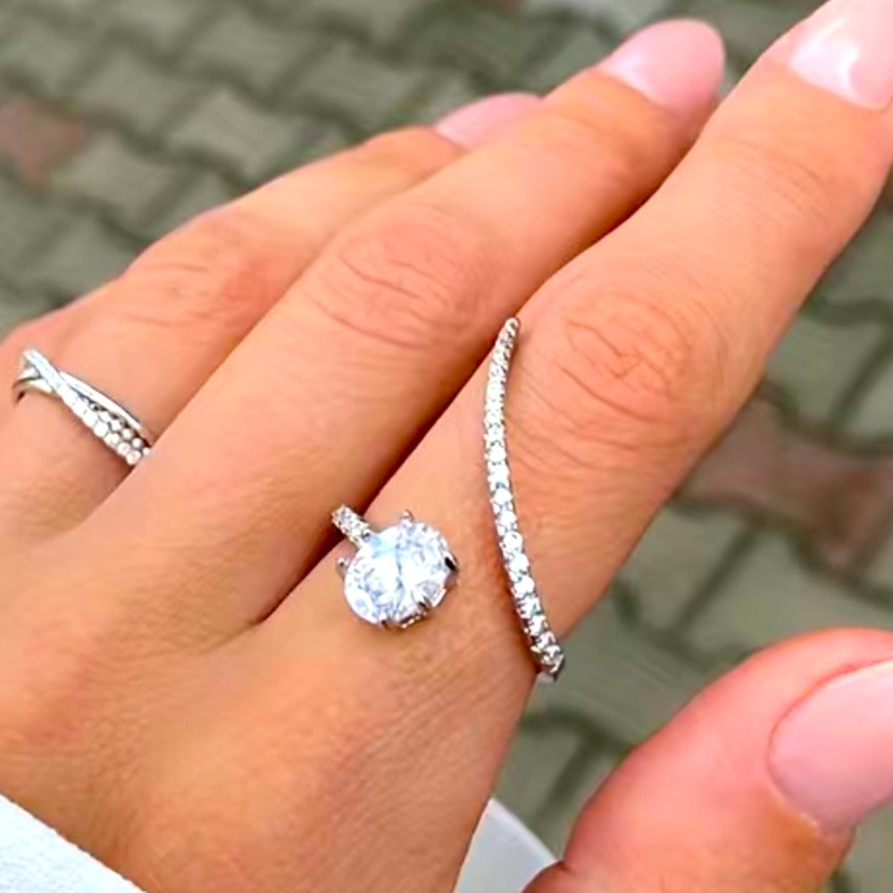 ✨✨✨18k WGP Open Solitaire Ring✨✨✨ - Picture 3 of 4